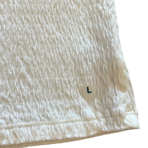 American Eagle AEO White Strapless Smocked Tube Top Crop Cotton Shirt size Large - Picture 5 of 6